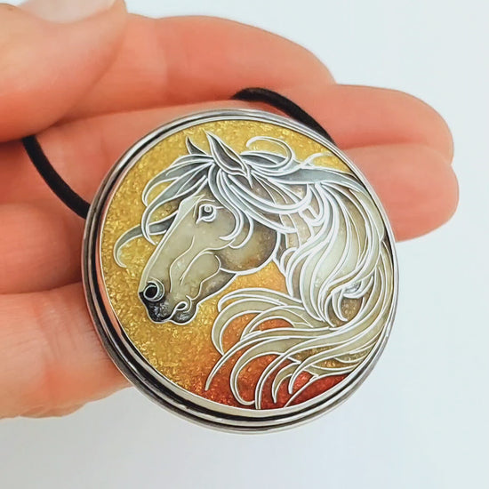 horse-cloisonne-enamel-silver-necklace