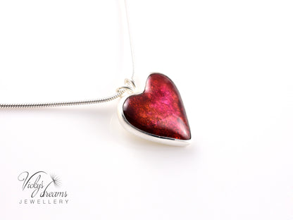 red-heart-enamel-necklace