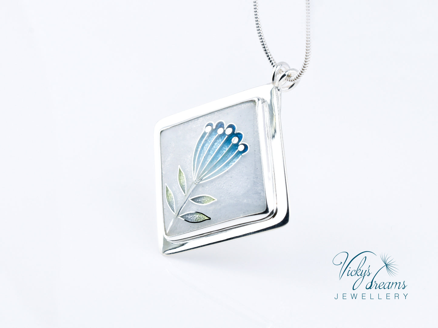 simple  little blue flower Cloisonné enamel pendant