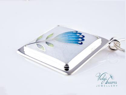 simple  little blue flower Cloisonné enamel pendant