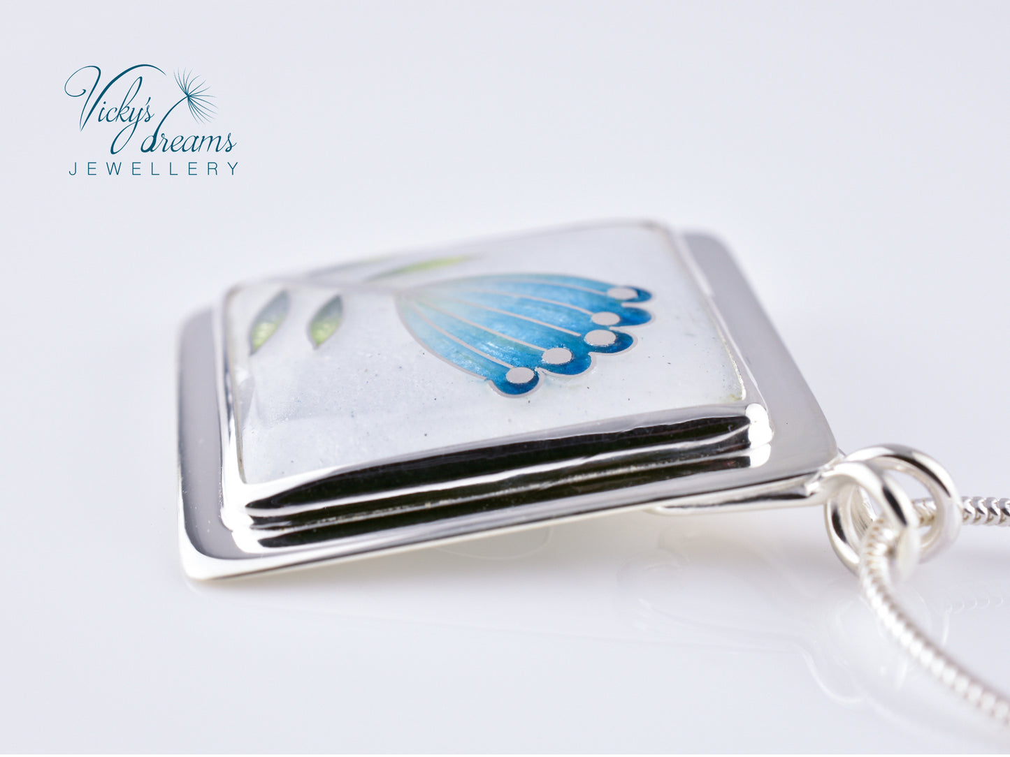 simple  little blue flower Cloisonné enamel pendant