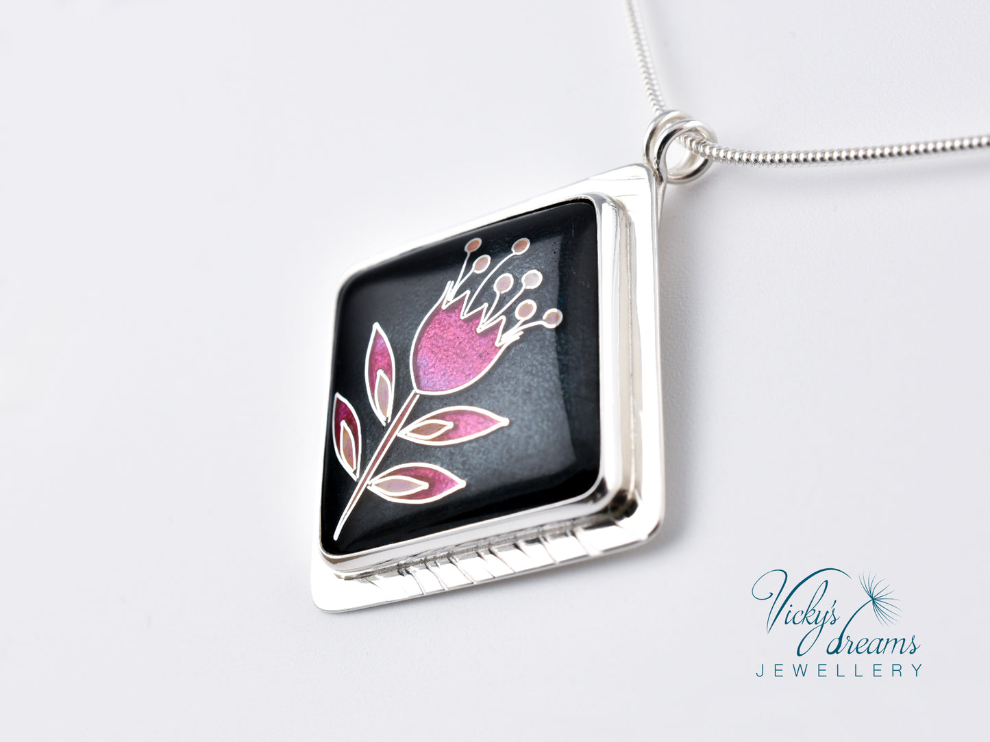 simple  little pink flower Cloisonné enamel pendant