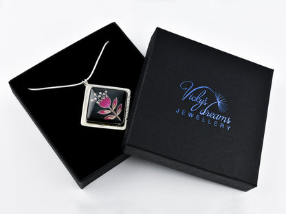 simple  little pink flower Cloisonné enamel pendant