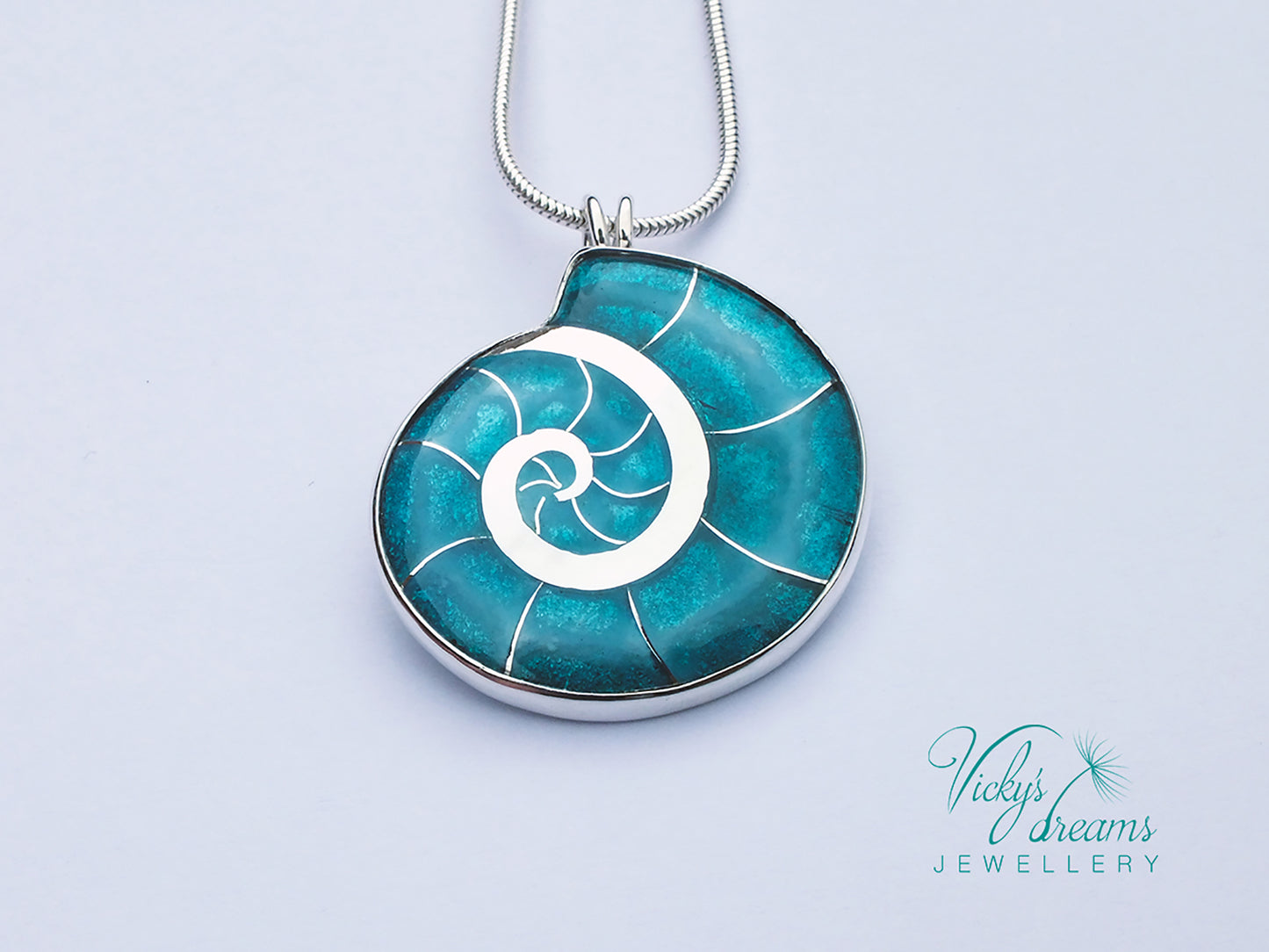 Turquoise blue snail - Cloisonné enamel necklace