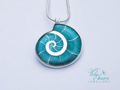 Turquoise blue snail - Cloisonné enamel necklace