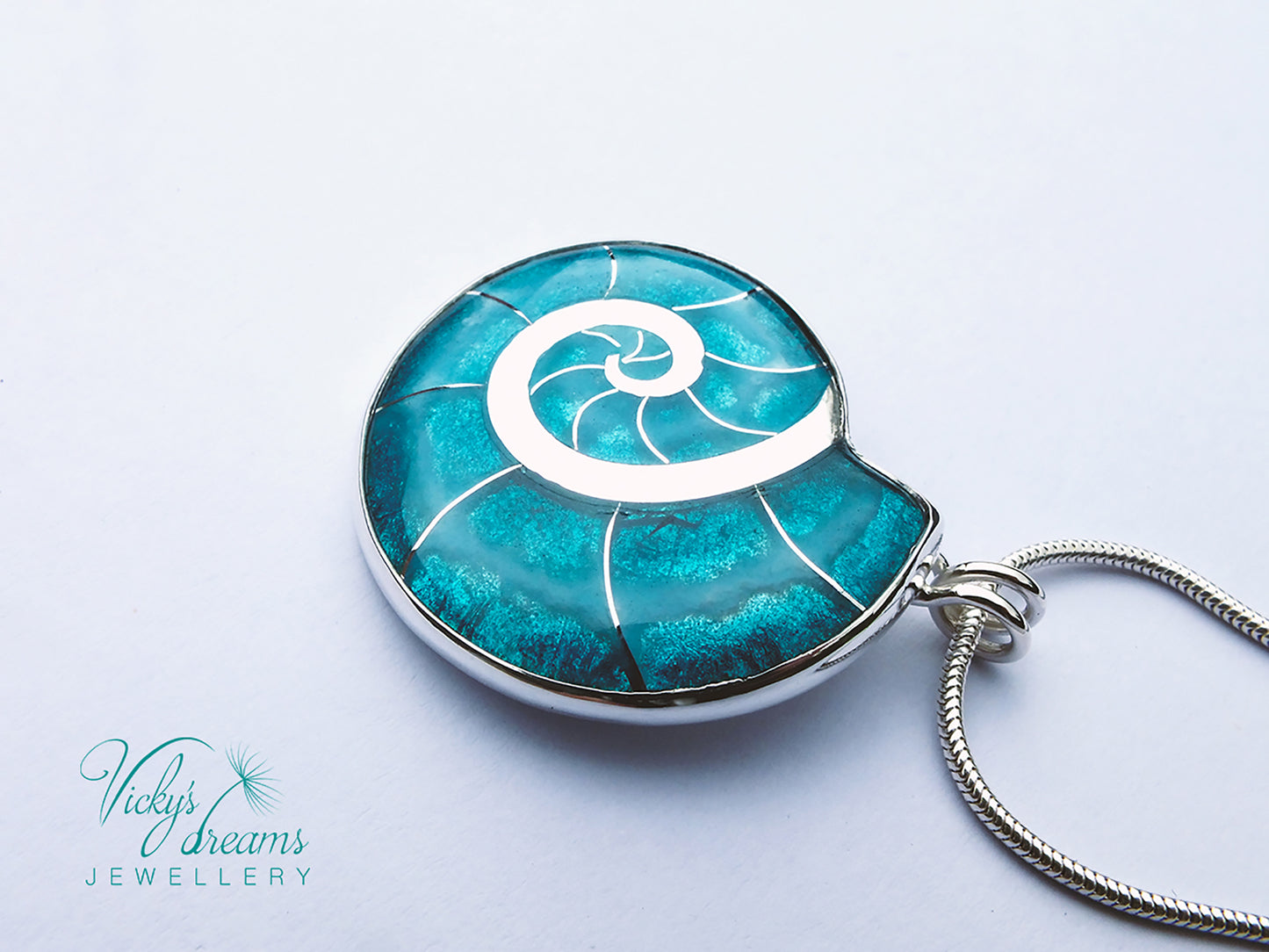 Turquoise blue snail - Cloisonné enamel necklace