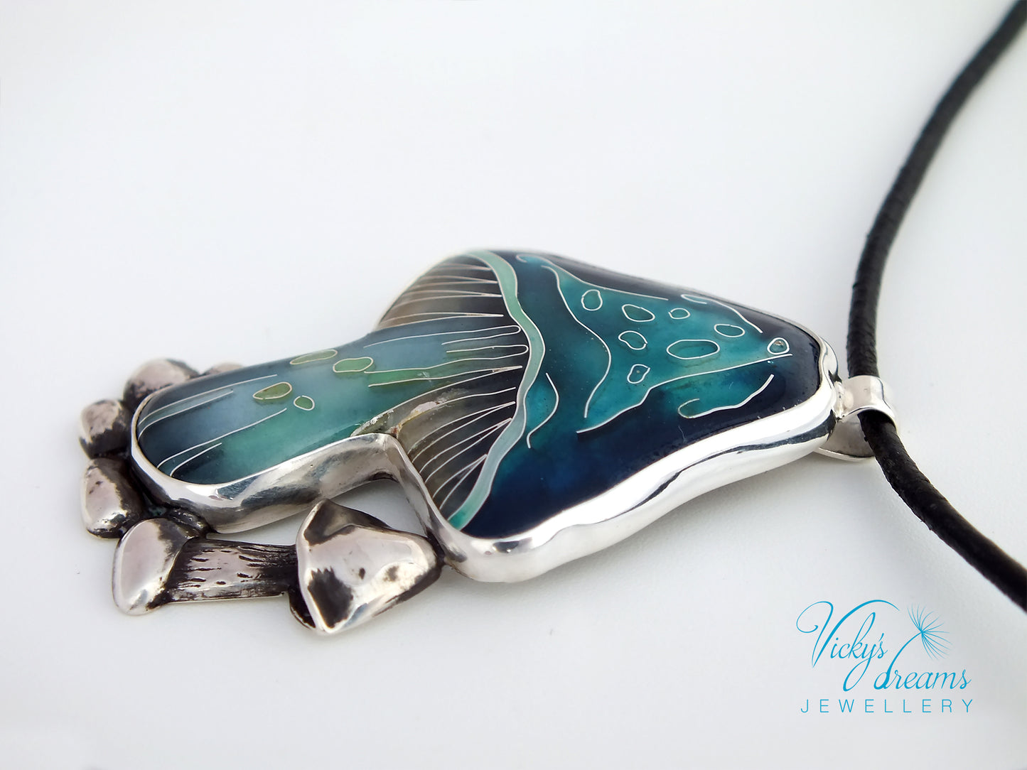 blue-mushroom-enamel-necklace