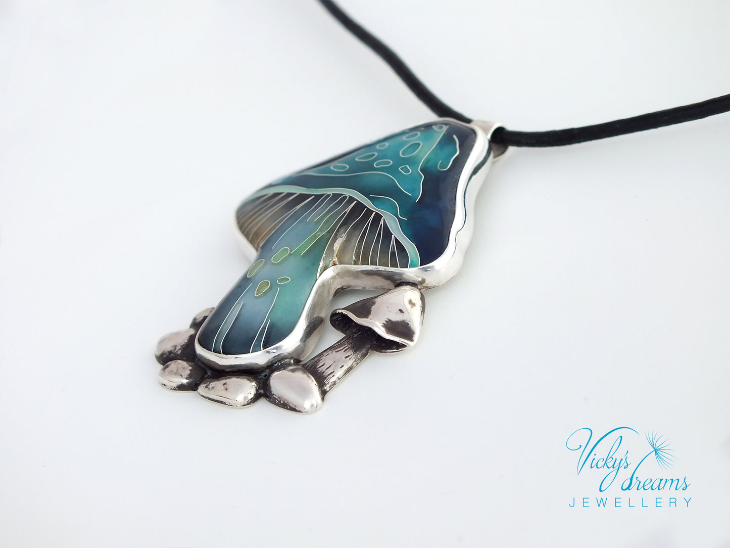 blue-mushroom-enamel-necklace