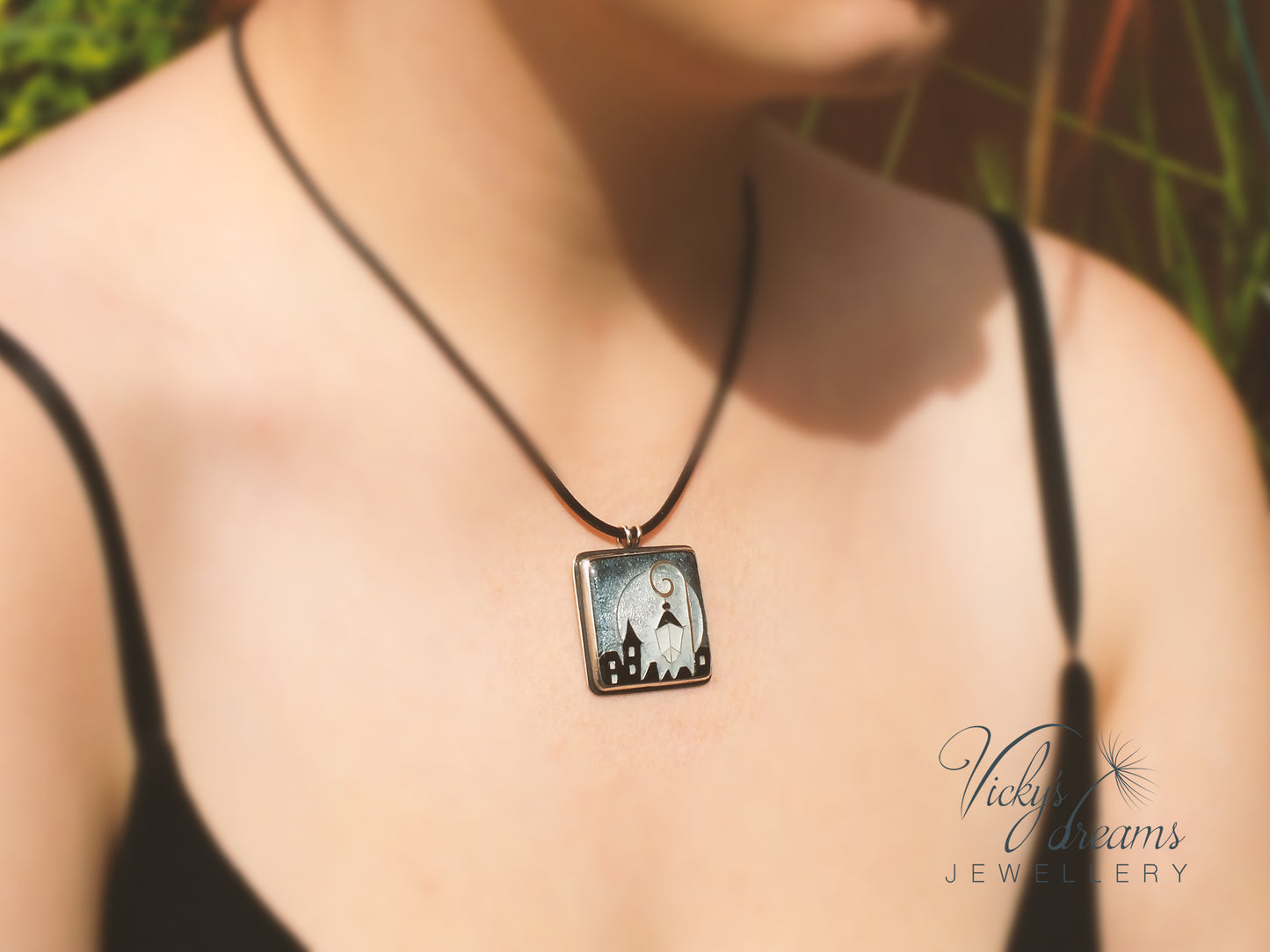 Village at night - Cloisonné enamel necklace